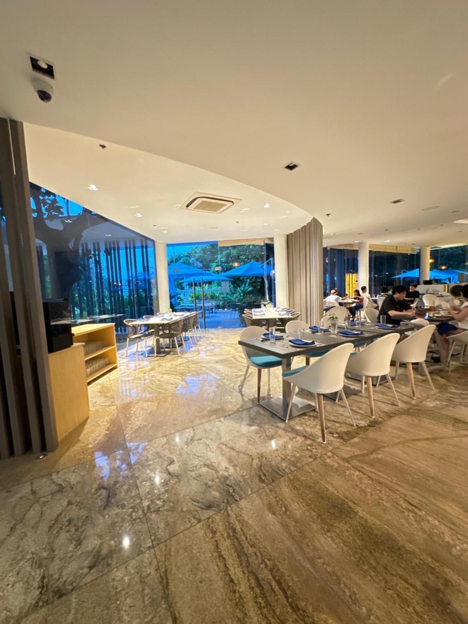 14Dc Tambuli Seaside Living Apartment Мактан Екстериор снимка