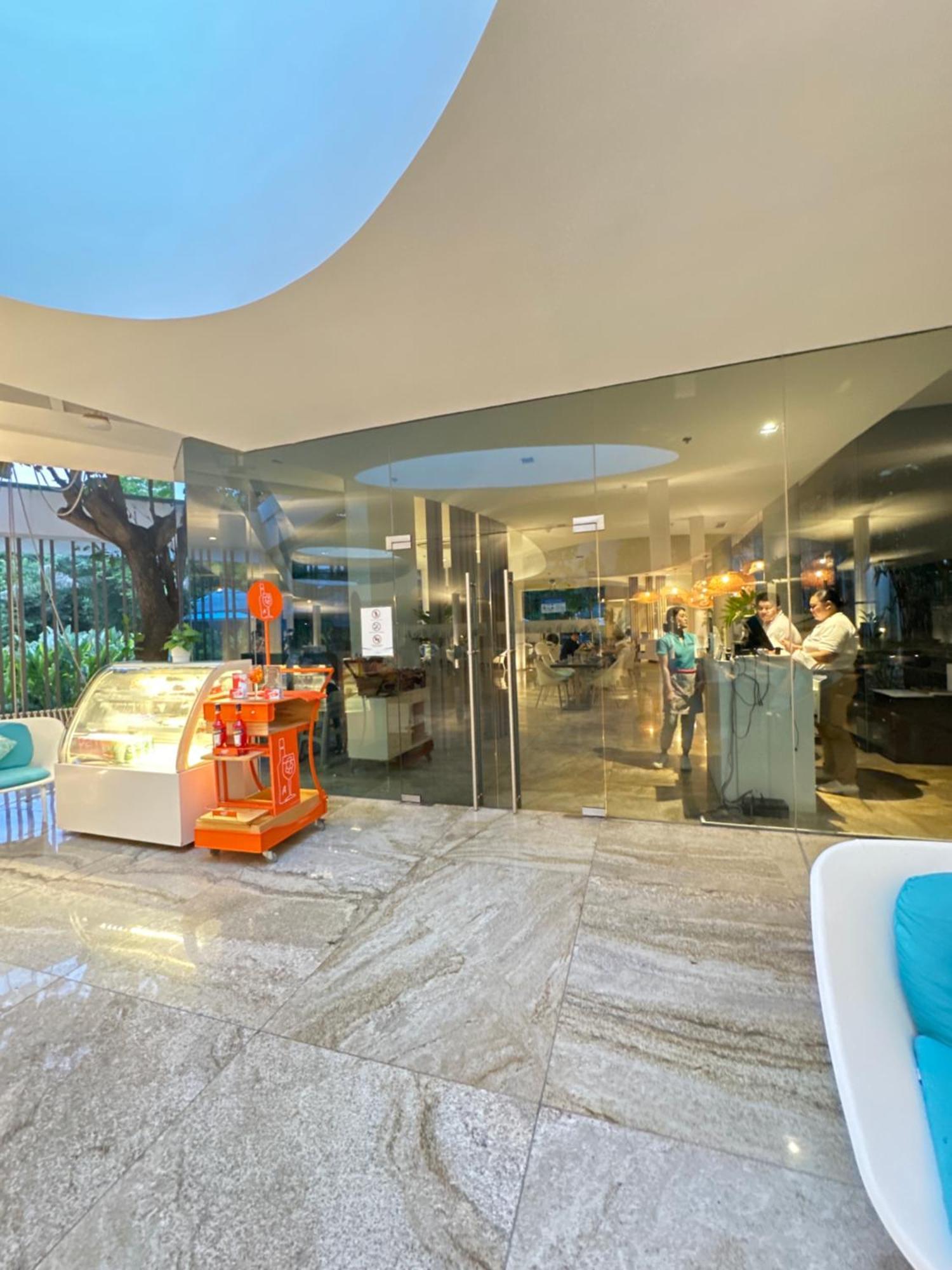 14Dc Tambuli Seaside Living Apartment Мактан Екстериор снимка